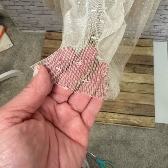 Needle & Thread Women’s Vintage Lace Wedding Dress/Gown Size 8 - Picture 10 of 14